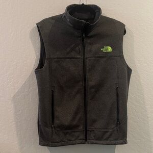 The North Face Men's Charcoal Gray Vest